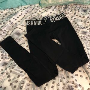 🖤 Gymshark Fit Leggings - Black & White